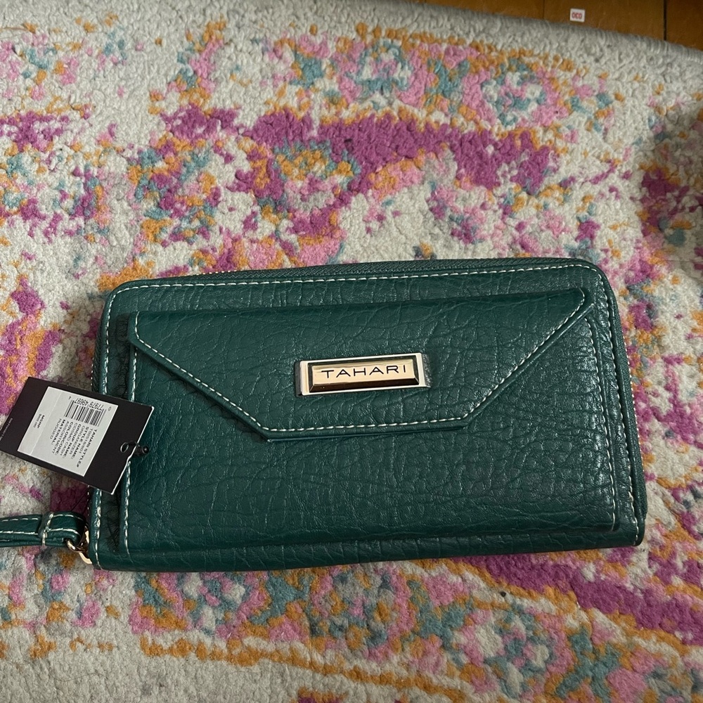 Tahari emerald green wallet